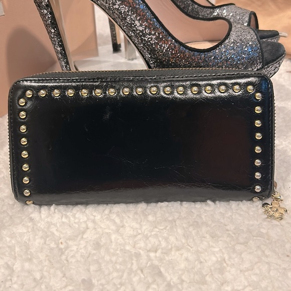 Miu Miu Bkack Wallet & Miu Miu Silver/Black Glitter Heels , DustBag ,Box & Nails - Picture 9 of 16